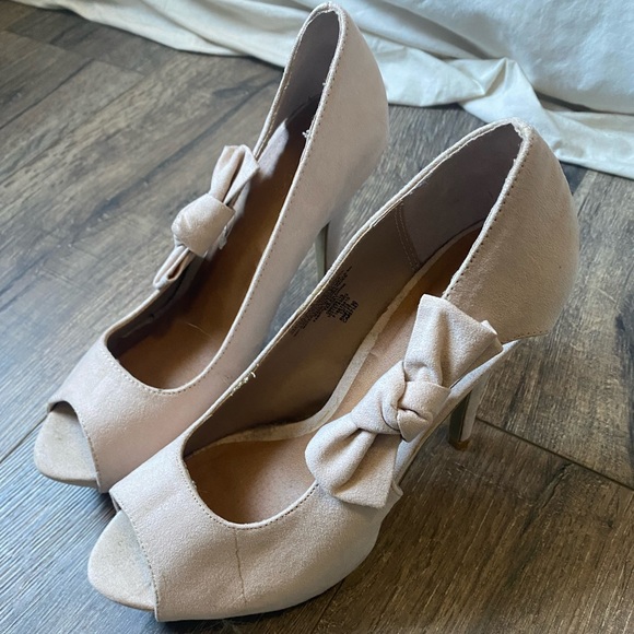 Mauve Blush bow heels - Picture 1 of 4